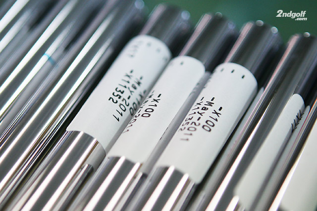 TRUE TEMPER Dynamic Gold Tour Issue